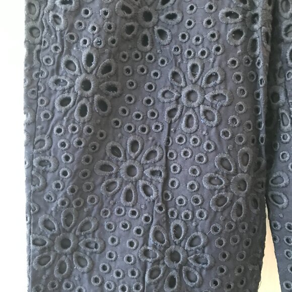 J.Crew | Navy Pinwheel Floral Eyelet Cafe Capri Pants - Picture 4 of 11